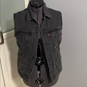 Men’s Black Denim Trucker Jacket